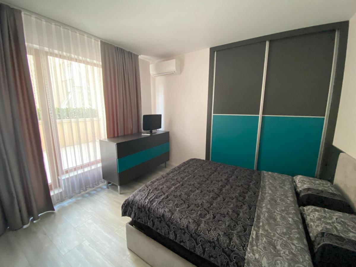 Luxurious And Panoramic Apartments At The Beach In La Mer Complex Golden Sands Exterior foto