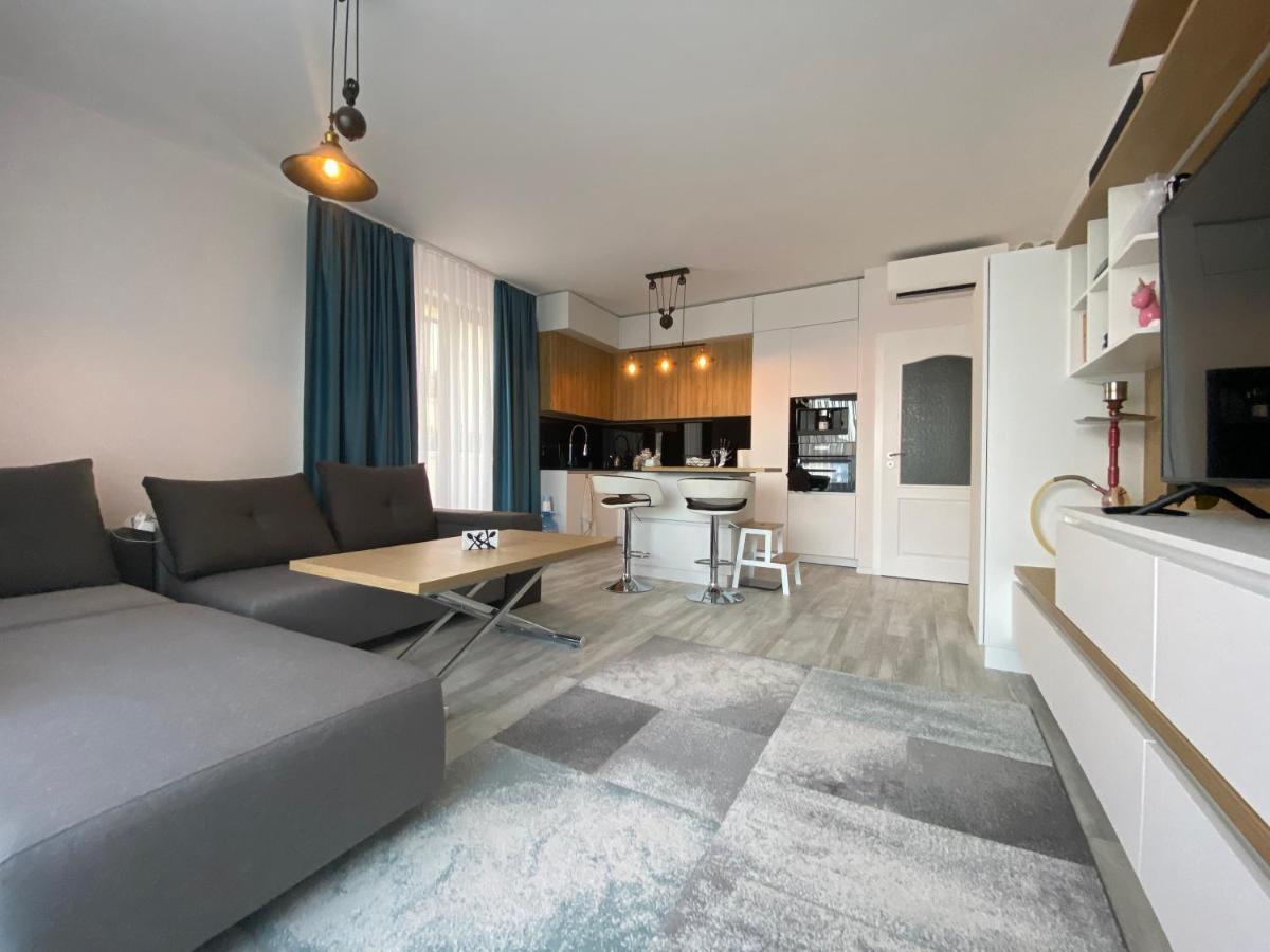 Luxurious And Panoramic Apartments At The Beach In La Mer Complex Golden Sands Exterior foto